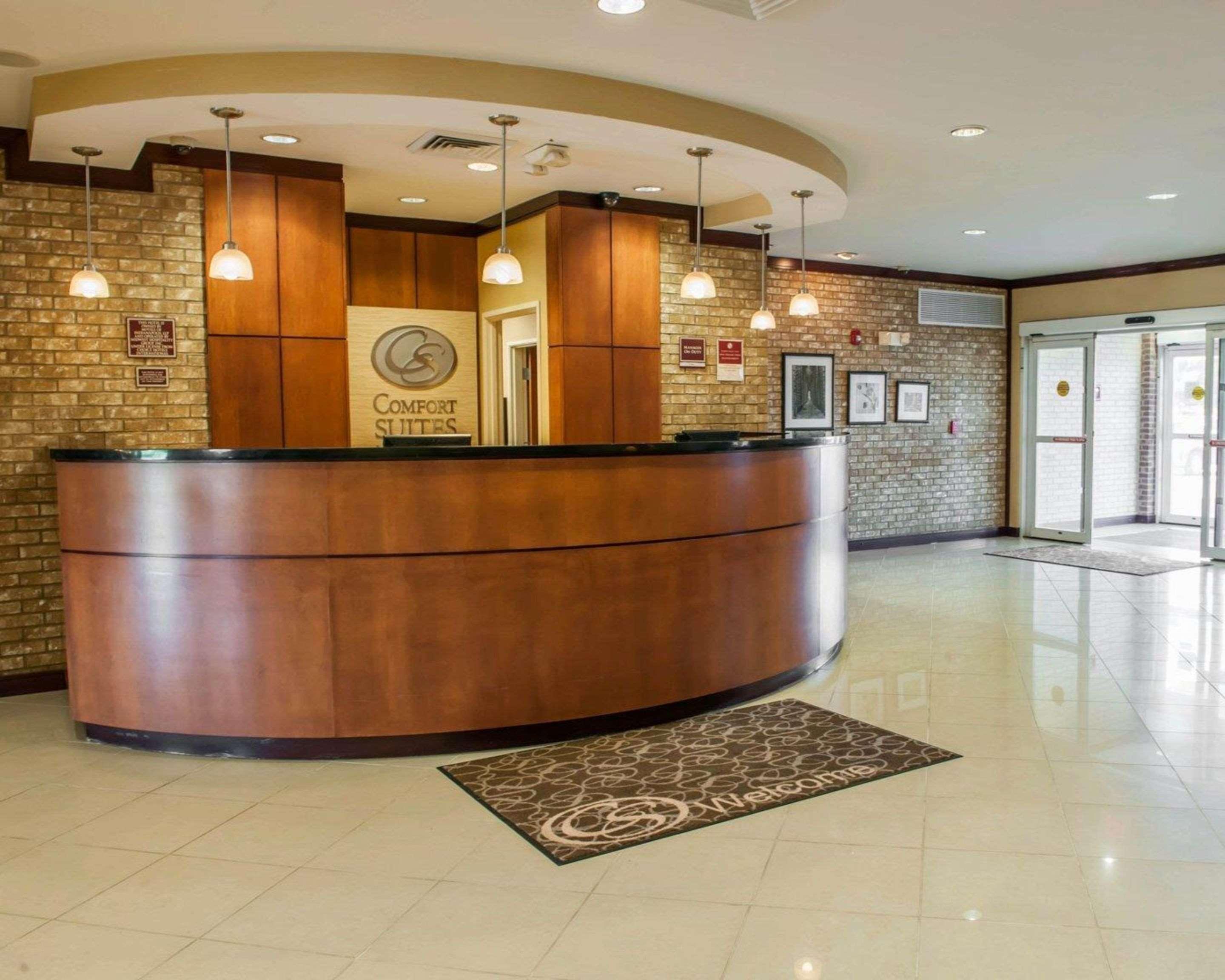Comfort Suites Southport Exterior foto