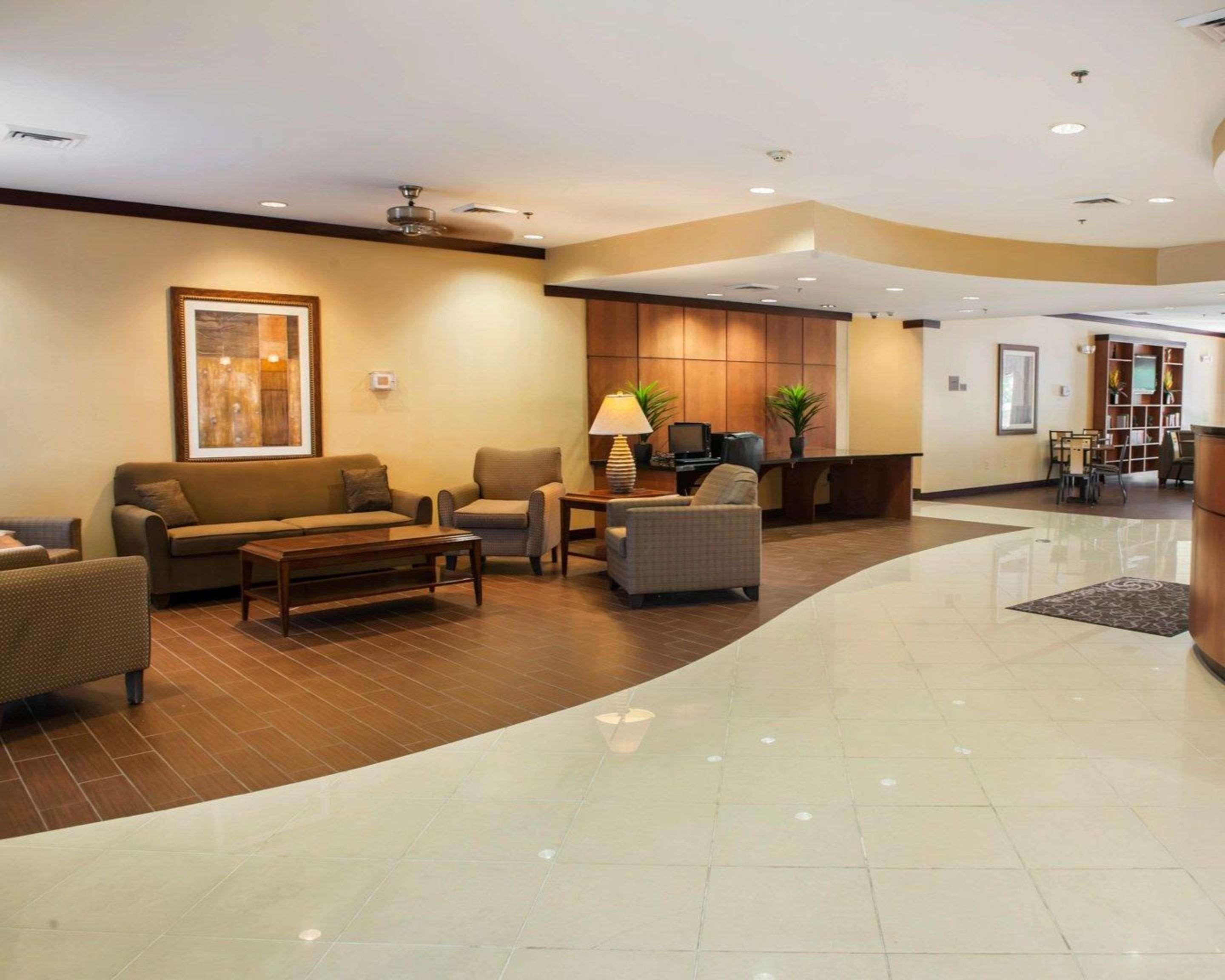 Comfort Suites Southport Exterior foto