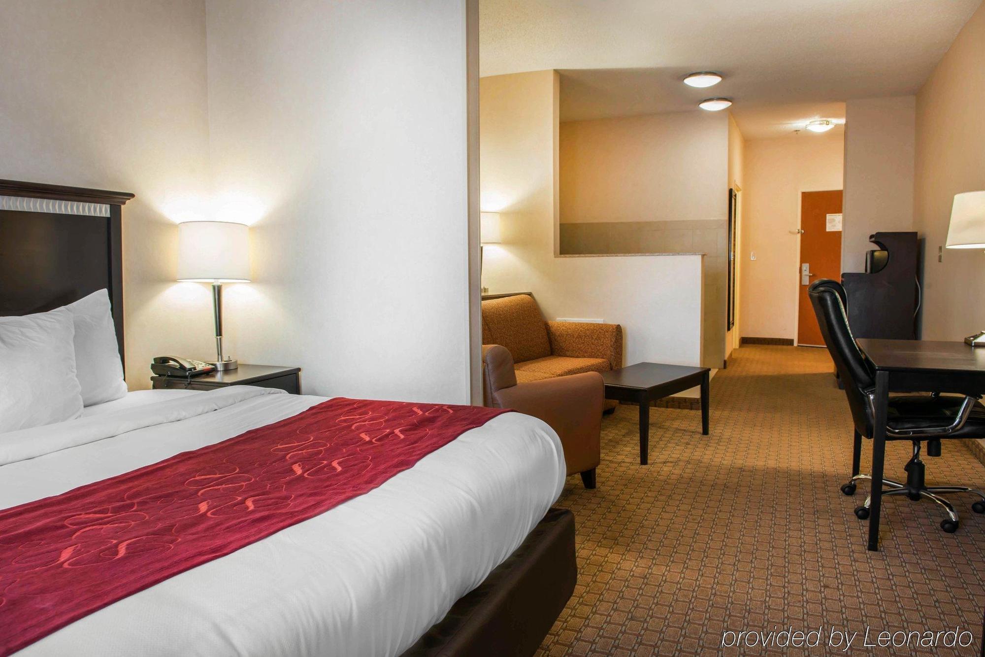 Comfort Suites Southport Exterior foto